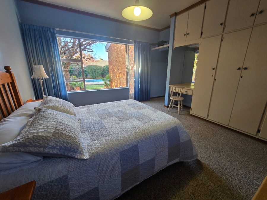 4 Bedroom Property for Sale in Universitas Ridge Free State